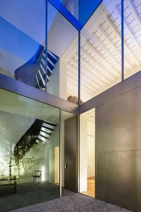 Luxe Vanguard & History, Top Pool. Inner Sanctum Seville